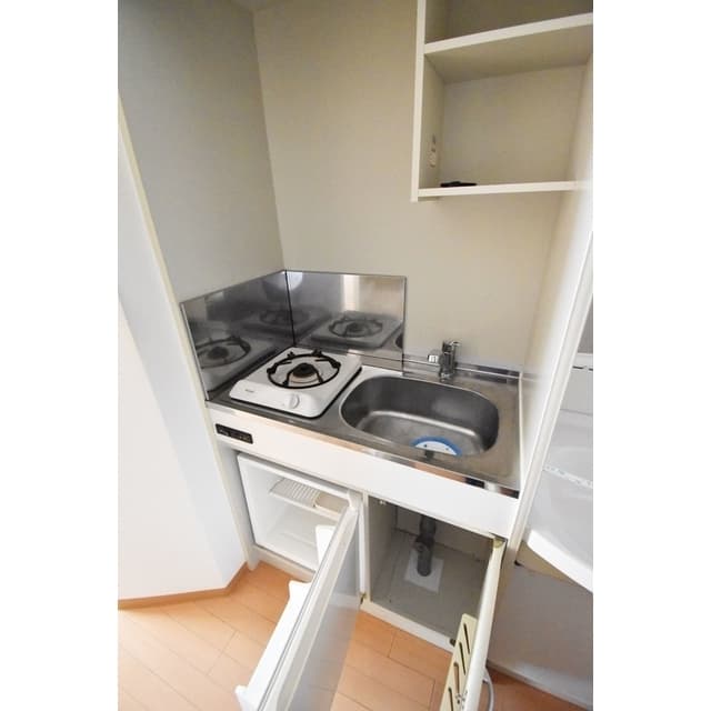 Room image 13