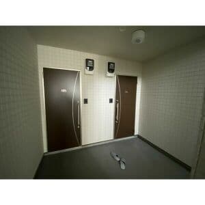 Room image 9
