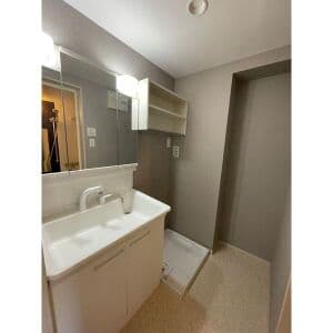 Room image 14