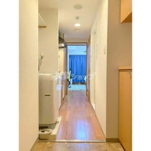 Room image 9