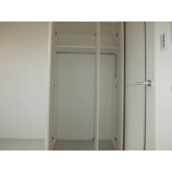 Room image 13