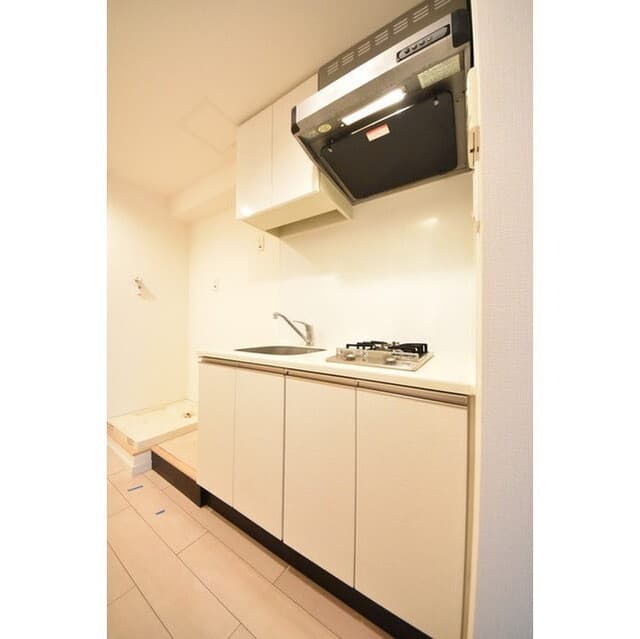 Room image 10