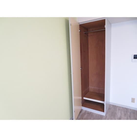 Room image 13