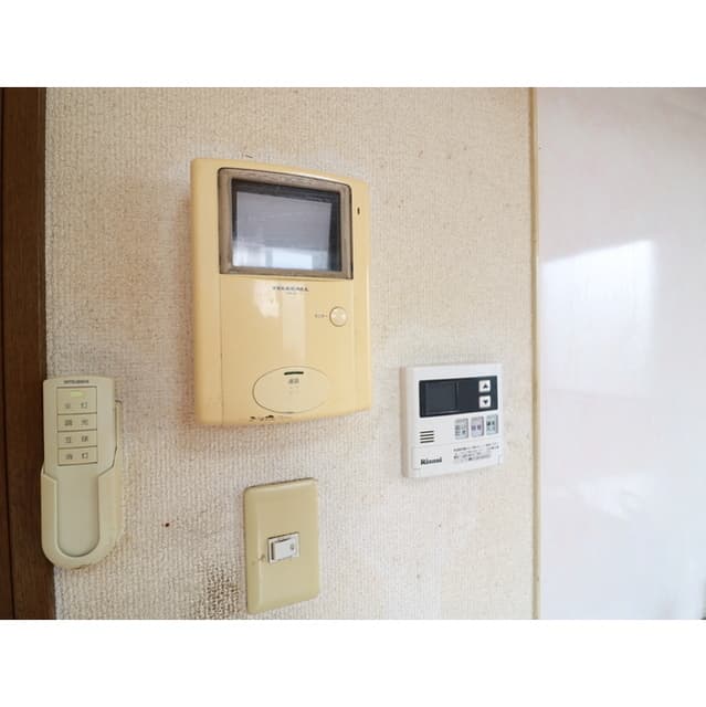 Room image 11