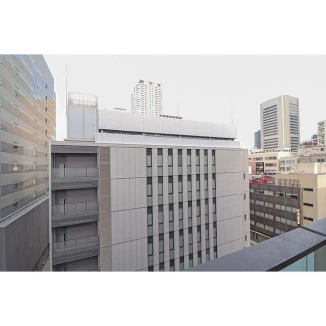 Room image 10