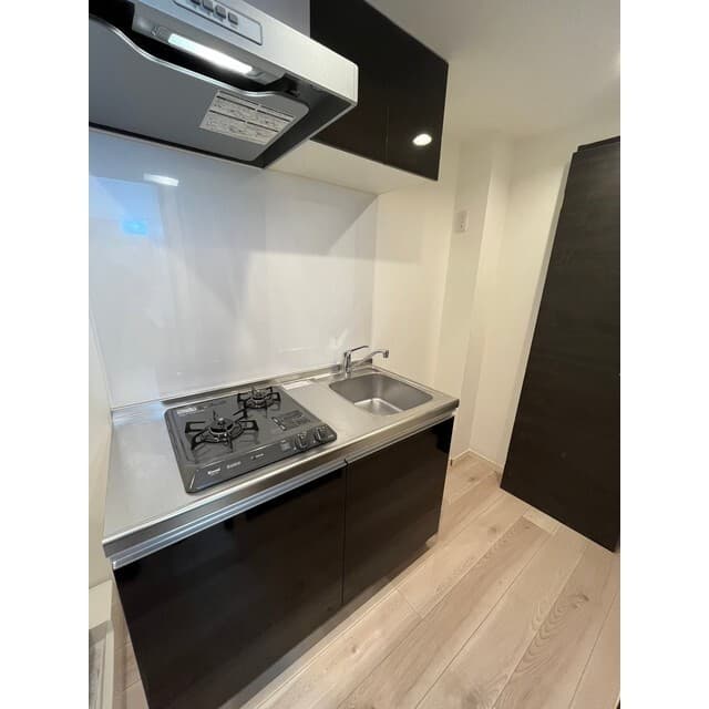 Room image 10