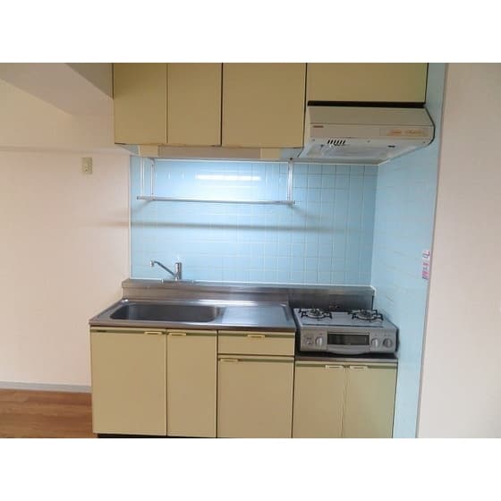 Room image 9