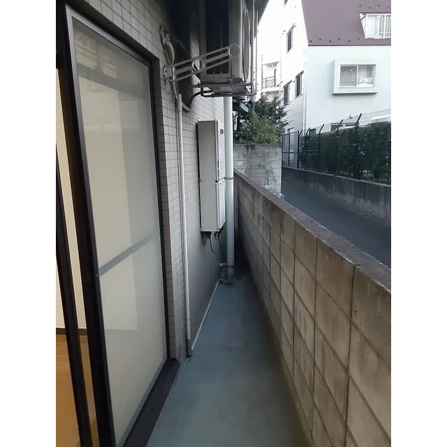 Room image 11