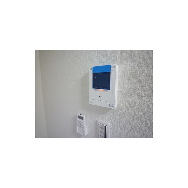Room image 15