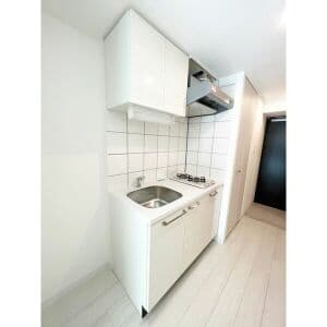 Room image 11