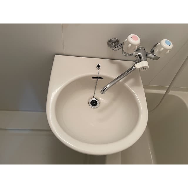 Room image 12