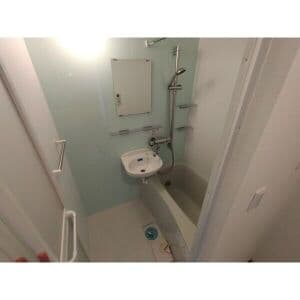 Room image 8