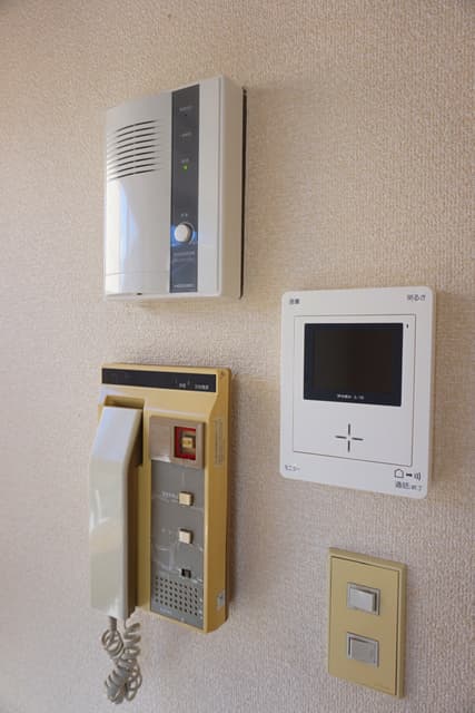 Room image 10