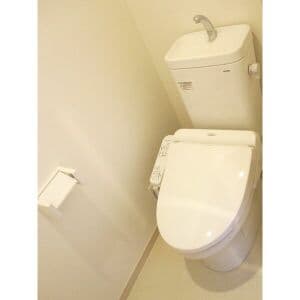 Room image 11