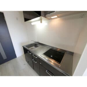 Room image 13