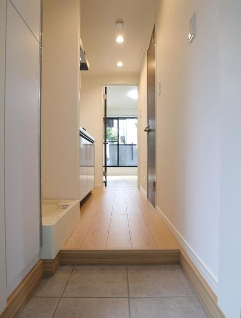 Room image 16
