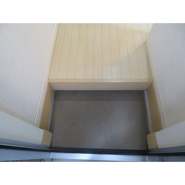 Room image 14