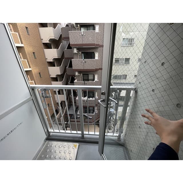 Room image 10