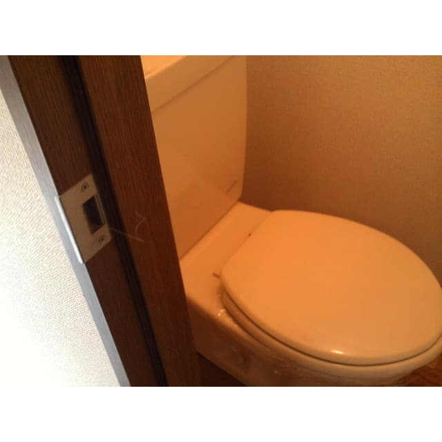 Room image 9