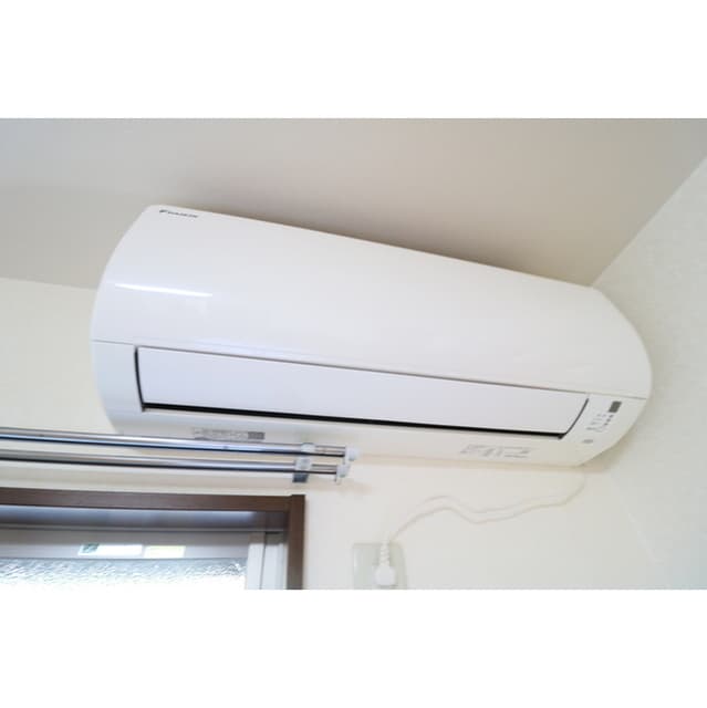 Room image 13