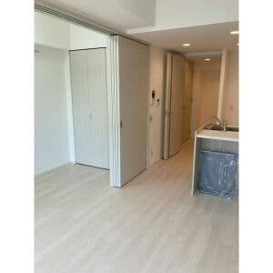 Room image 14