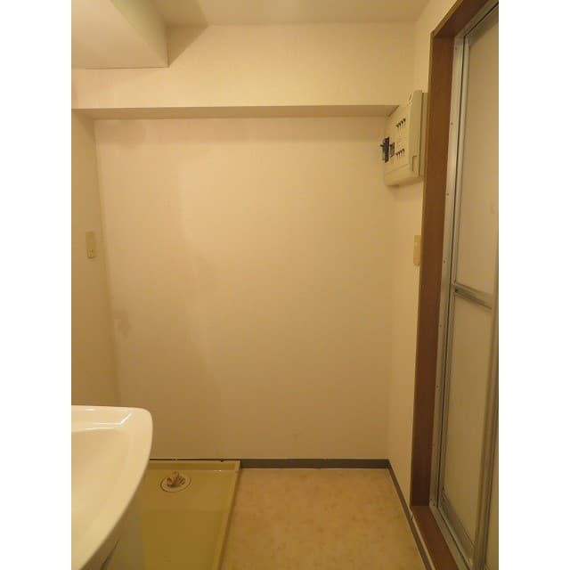 Room image 14