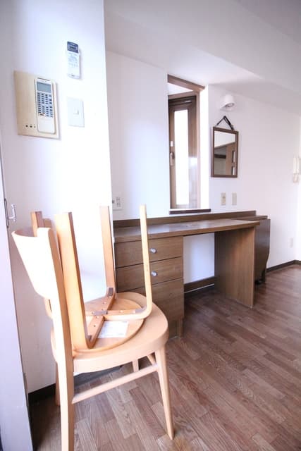 Room image 15
