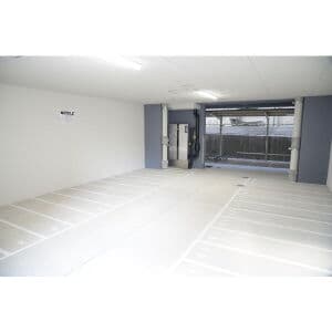 Room image 10