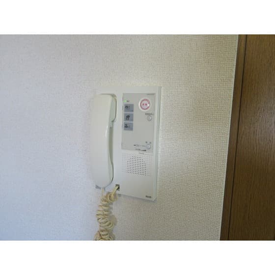 Room image 16