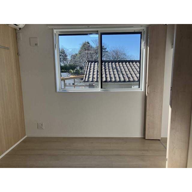 Room image 15