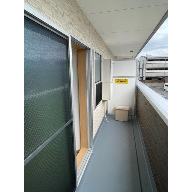 Room image 15