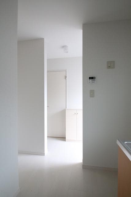 Room image 14