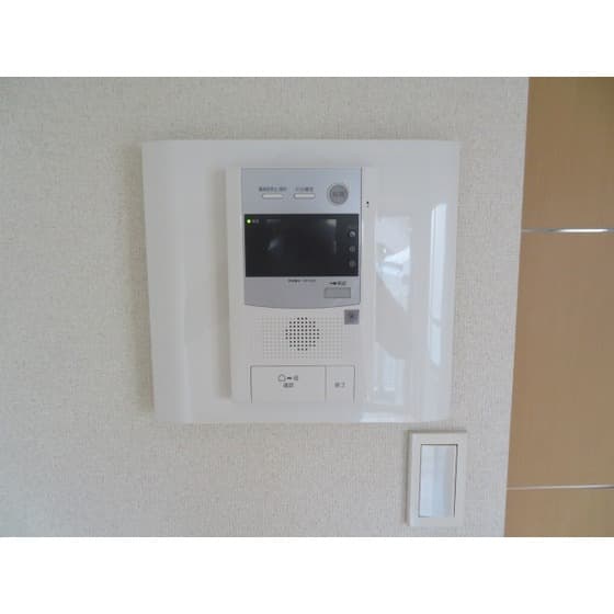 Room image 16