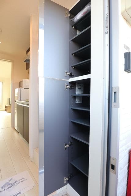 Room image 15