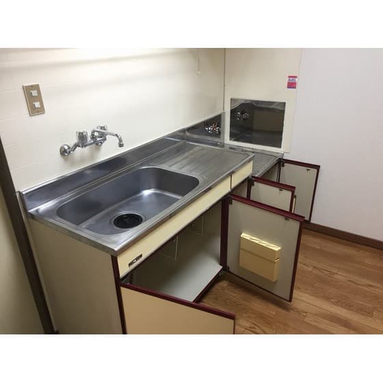 Room image 13