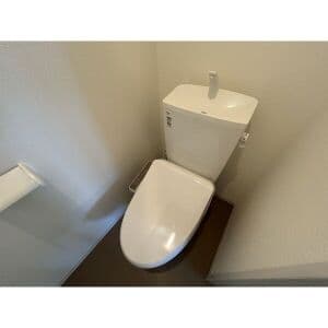 Room image 13