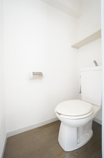 Room image 10