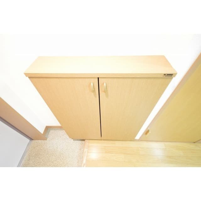 Room image 12