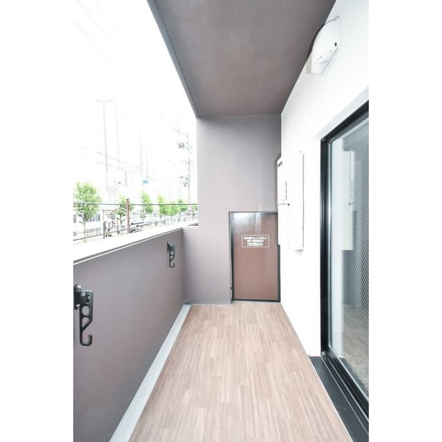 Room image 9