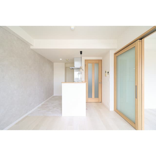 Room image 16
