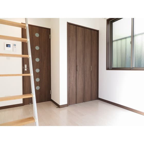 Room image 15