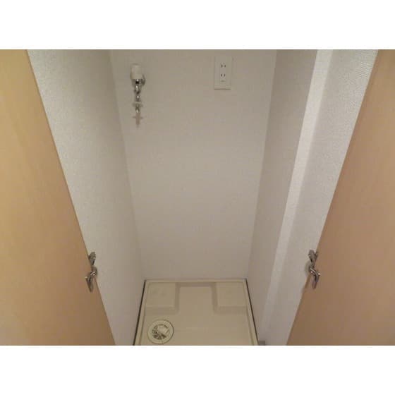 Room image 13