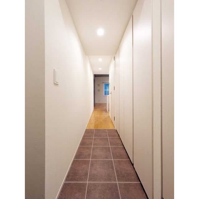 Room image 13