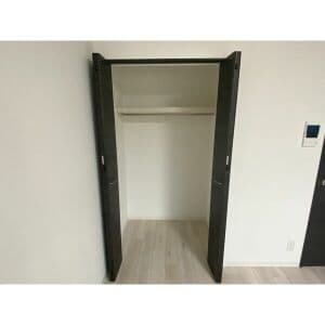 Room image 15