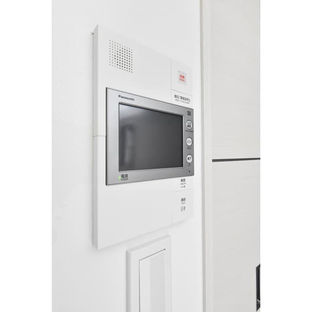Room image 12