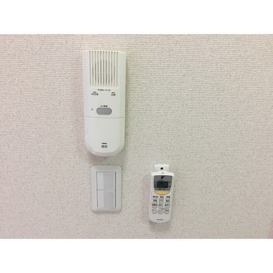 Room image 16