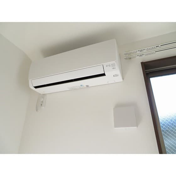 Room image 14