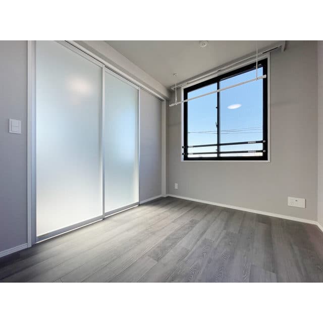 Room image 14