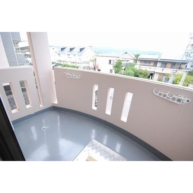 Room image 13