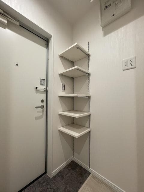 Room image 10